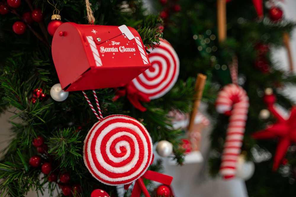 Świąteczne dekoracje mobilnego baru kawowego Colours of Coffee